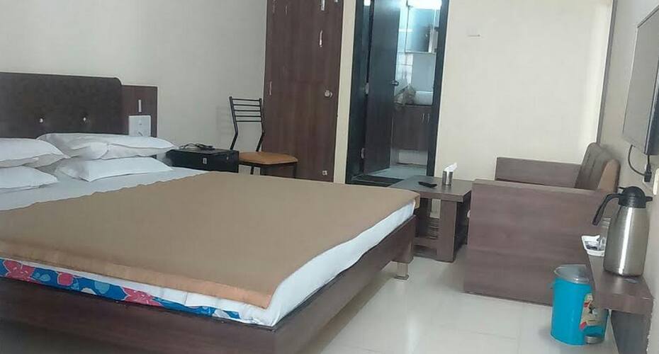 Aristocrat Hotel, Paradip 5